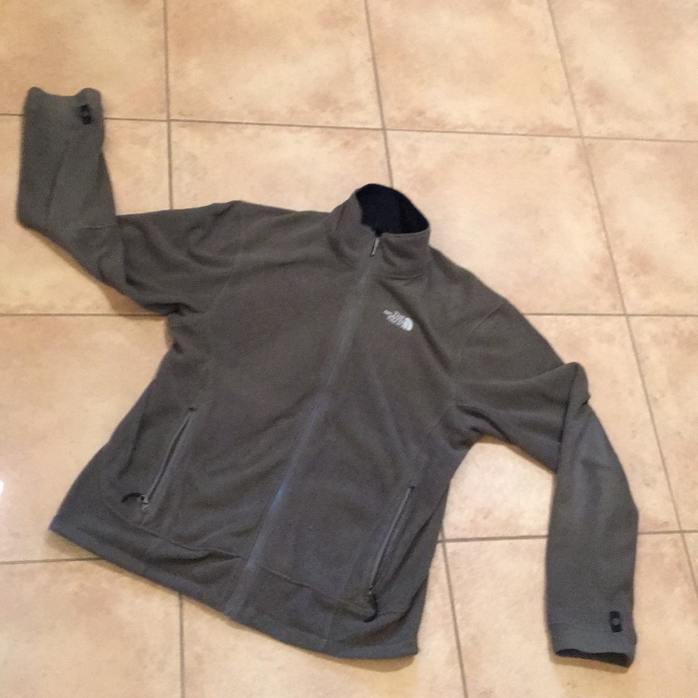 Northface lightweight fleece jacket. Exc cond. L.